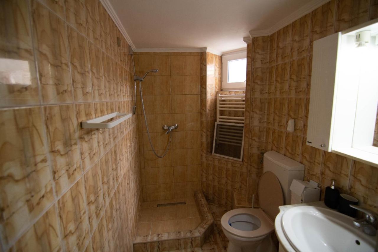 Glamour ultracentral apartment Oradea Extérieur photo